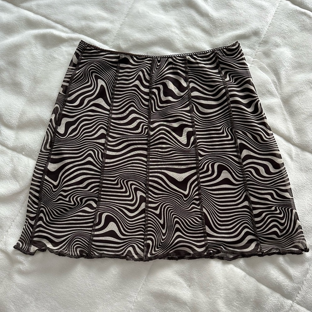 H&M printed mesh mini skirt